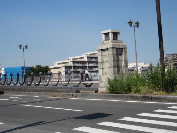 中央分離帯SUS塗替工事 潮鶴橋